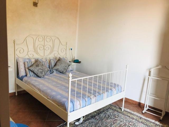 Casa 4 Novembre Apartment Cittadella del Capo Bagian luar foto